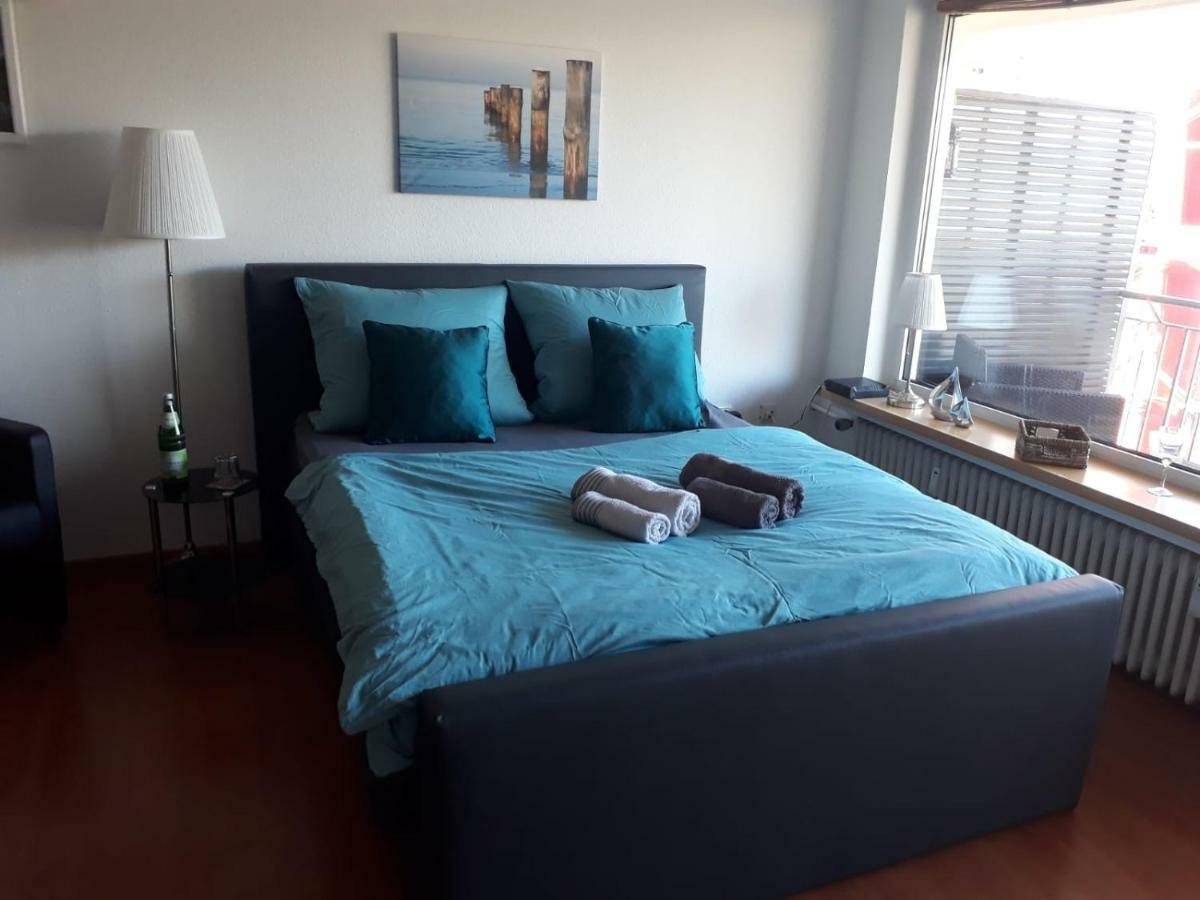 Modern City Apartment With Balcony And Nice Parc View Bremen Luaran gambar